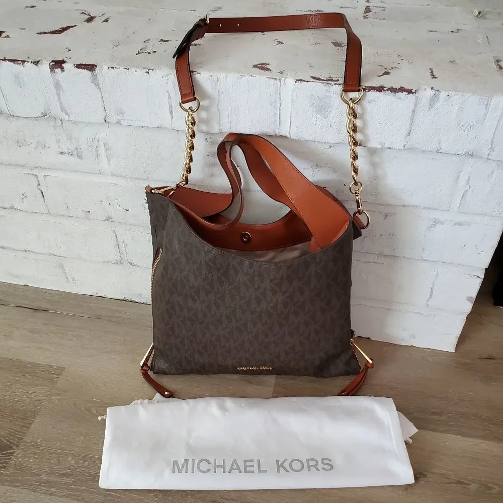 Authentic Michael Kors Devon MK Signature Large Shoulder Tote Bag in Brown - Picture 2 of 16